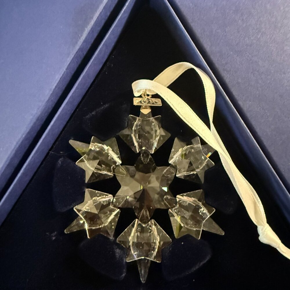 Swarovski Christmas Ornament 2010